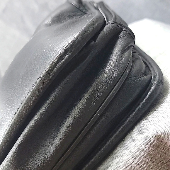 MORI Black Leather Briefcase / Computer Bag w/ Pockets, compartments, zippers - Picture 9 of 14